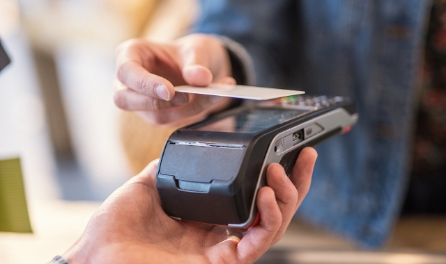 Pagamenti contactless: come migliorare l'esperienza di acquisto dei tuoi clienti