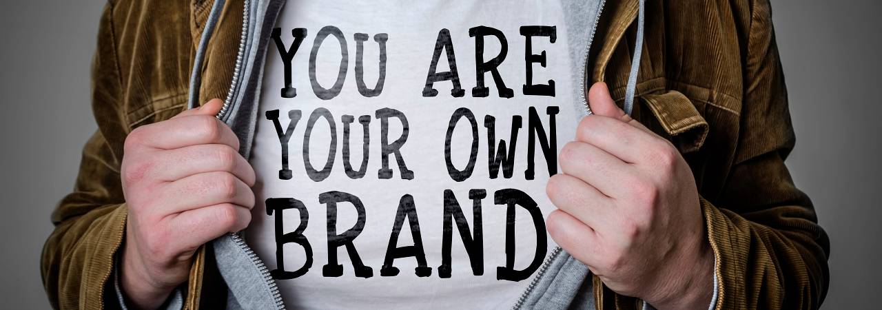 Personal Branding e IA: come cambia il modo di raccontarsi con le nuove tecnologie