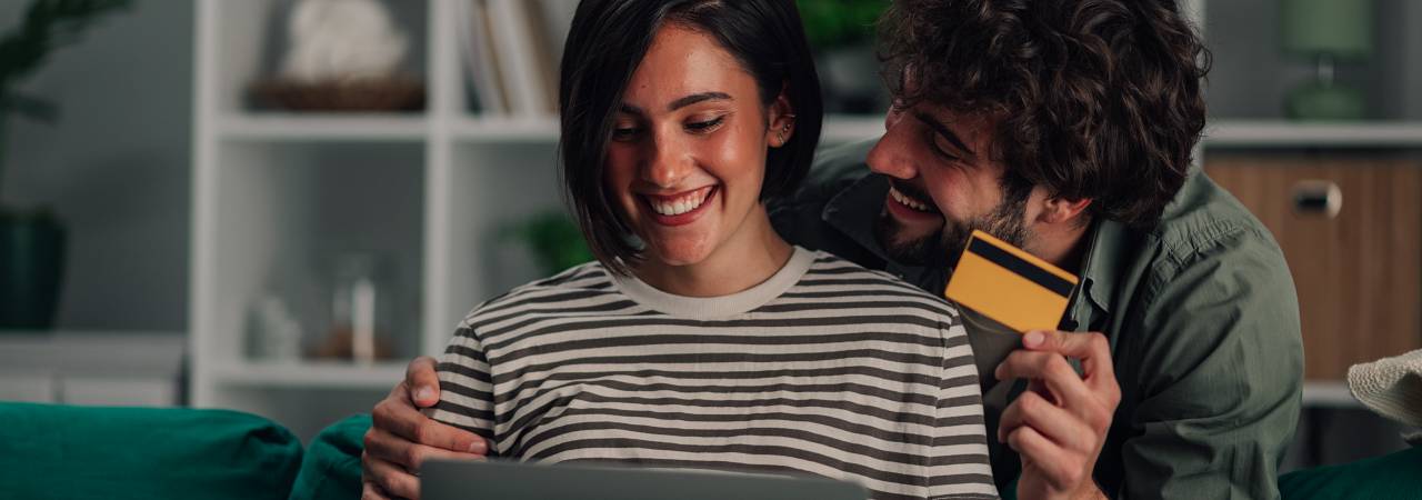 Pagamenti digitali in Italia: smartphone, wearable e BNPL in crescita
