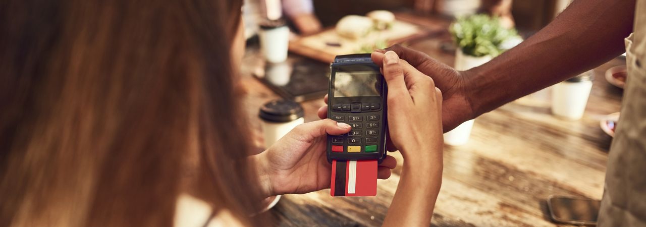 Pagamenti POS e buoni pasto: regole su scontrino elettronico e sanzioni